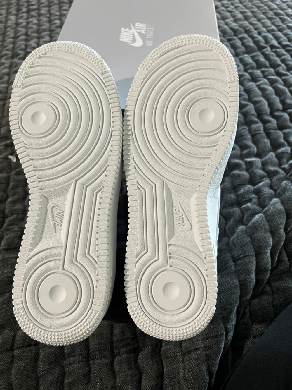 Nike Air Force 1 ‘07 - Picture 6 of 9